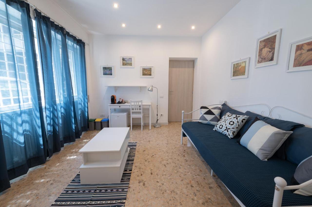 Casa Rosa Beige E Blu Lejlighed Rom Eksteriør billede